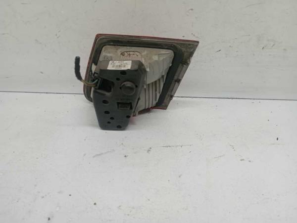 FEU ARRIERE GAUCHE BMW SERIE 3 E46 BREAK - Vue 2